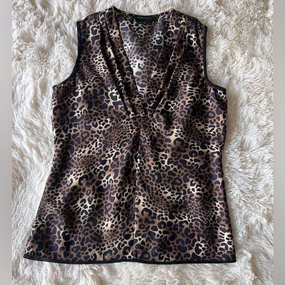 BCBG Maxazria Silk leopard sleeveless blouse size XS - Picture 1 of 10